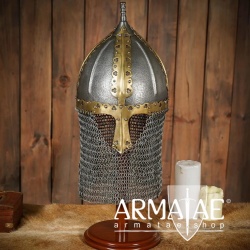 Helmständer Holz H 46 cm Art.Nr.: AMW2299 auf https://armatae.shop Helmständer Holz H 46 cm Art.Nr.: AMW2299 auf https://armatae.shop