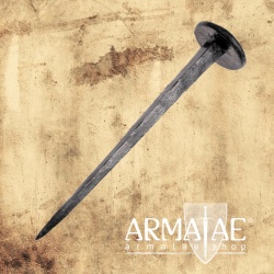 Nagel geschmiedet mit einer Länge von ca. 120 mm auf https://armatae.shop Nagel geschmiedet mit einer Länge von ca. 120 mm auf https://armatae.shop