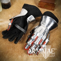 Reenactment Stundenglashandschuhe 14. Jhd. von Lord of Battles auf https://armatae.shop Reenactment Stundenglashandschuhe 14. Jhd. von Lord of Battles auf https://armatae.shop