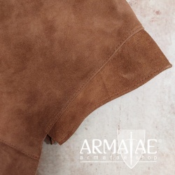Robuster Wams aus Wildleder, Veloursleder des 17. Jhd. auf https://armatae.shop Robuster Wams aus Wildleder, Veloursleder des 17. Jhd. auf https://armatae.shop