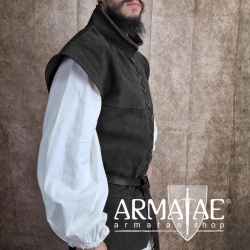 Robuster Wams aus Wildleder, Veloursleder des 17. Jhd. auf https://armatae.shop Robuster Wams aus Wildleder, Veloursleder des 17. Jhd. auf https://armatae.shop