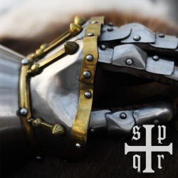 S.P.Q.R. Stundenglashandschuhe Mailand 1370 aus 1,6 mm Stahl auf https://armatae.shop S.P.Q.R. Stundenglashandschuhe Mailand 1370 aus 1,6 mm Stahl auf https://armatae.shop