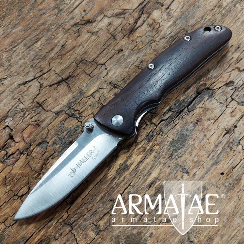 Taschenmesser mit Ebenholz-Griffschalen, 440er-Stahl-Klinge, Liner-Lock-Arretierung und Leder-Stecketui mit Gürtelschlaufe Taschenmesser mit Ebenholz-Griffschalen, 440er-Stahl-Klinge, Liner-Lock-Arretierung und Leder-Stecketui mit Gürtelschlaufe