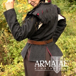 Handgefertigter Wams Aramis, Made in Europe auf https://armatae.shop Handgefertigter Wams Aramis, Made in Europe auf https://armatae.shop