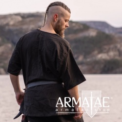 Tunika Olaf kurzärmelig Dunkelbraun auf https://armatae.shop Tunika Olaf kurzärmelig Dunkelbraun auf https://armatae.shop