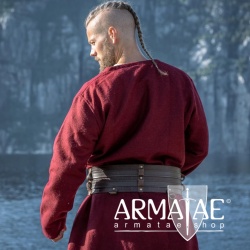 Wikinger Klappenrock Balder Rot auf https://armatae.shop Wikinger Klappenrock Balder Rot auf https://armatae.shop