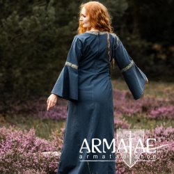 Mittelalter Baumwollkleid "Angie" Blau auf https://armatae.shop Mittelalter Baumwollkleid "Angie" Blau auf https://armatae.shop
