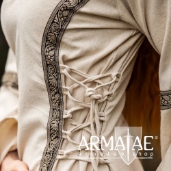 Mittelalter Baumwollkleid "Angie" Natur auf https://armatae.shop Mittelalter Baumwollkleid "Angie" Natur auf https://armatae.shop