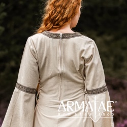 Mittelalter Baumwollkleid "Angie" Natur auf https://armatae.shop Mittelalter Baumwollkleid "Angie" Natur auf https://armatae.shop