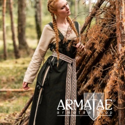 Überkleid "Hildegard" Grün auf https://armatae.shop Überkleid "Hildegard" Grün auf https://armatae.shop