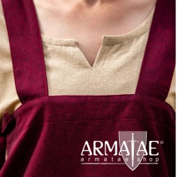 Überkleid "Hildegard" Rot auf https://armatae.shop Überkleid "Hildegard" Rot auf https://armatae.shop
