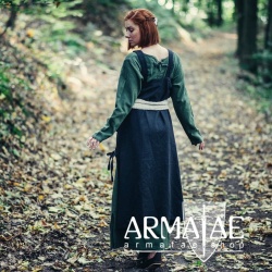Überkleid "Hildegard" Schwarz auf https://armatae.shop Überkleid "Hildegard" Schwarz auf https://armatae.shop