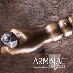 Streithammer mit Dolchfaust, deutsch, 16. Jahrhundert auf https://armatae.shop Streithammer mit Dolchfaust, deutsch, 16. Jahrhundert auf https://armatae.shop