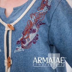 Wikinger Birka Mantel Skadi Taubenblau auf https://armatae.shop Wikinger Birka Mantel Skadi Taubenblau auf https://armatae.shop