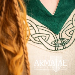 Wikinger Kleid "Lagertha" Natur/Grün auf https://armatae.shop Wikinger Kleid "Lagertha" Natur/Grün auf https://armatae.shop
