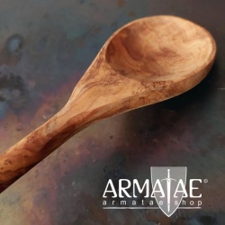 Olivenholz Kochlöffel mit 30 cm Länge auf https://armatae.shop Olivenholz Kochlöffel mit 30 cm Länge auf https://armatae.shop