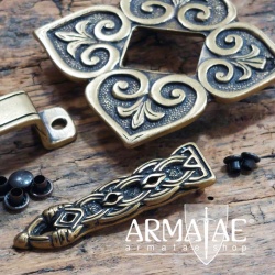 Wikinger-Taschenverschluss Set auf https://armatae.shop Wikinger-Taschenverschluss Set auf https://armatae.shop