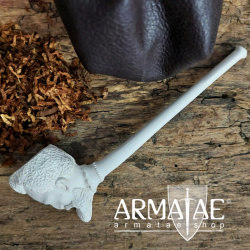 Traditionell gebackene Ton Tabakpfeife des 17. Jhd. Motiv Afrikaner auf https://armatae.shop