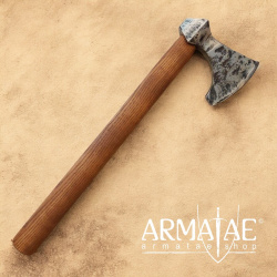 Axt Replik N°4 handgeschmiedet auf https://armatae.shop