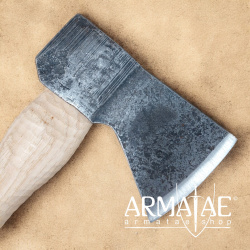 Stubai ® Bushcraft Outdoor Beil mit gefetteter Lederscheide auf https://armatae.shop Stubai ® Bushcraft Outdoor Beil mit gefetteter Lederscheide auf https://armatae.shop