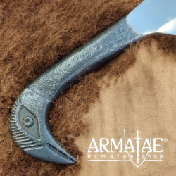 Vogelkopfmesser handgeschmiedet auf https://armatae.shop Vogelkopfmesser handgeschmiedet auf https://armatae.shop