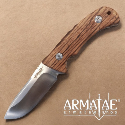 Massives Outdoor Messer mit Zebrano Holzgriff und Lederscheide auf https://armatae.shop