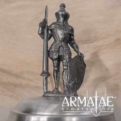 1 lt Toledo Bierkrug mit Ritter auf https://armatae.shop