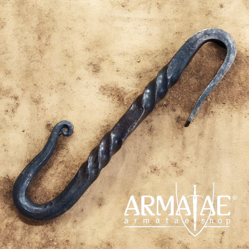 Gürtelhaken geschmiedet auf  https://armatae.shop Gürtelhaken geschmiedet auf  https://armatae.shop