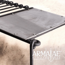 Faltbares Grill- und Kochgestell, handgeschmiedet auf https://armatae.shop Faltbares Grill- und Kochgestell, handgeschmiedet auf https://armatae.shop