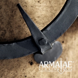 Pfannenknecht, Topfuntersatz aus Schmiedeeisen auf https://armatae.shop Pfannenknecht, Topfuntersatz aus Schmiedeeisen auf https://armatae.shop