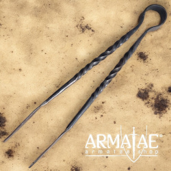 Handgeschmiedete Grillzange auf https://armatae.shop Handgeschmiedete Grillzange auf https://armatae.shop