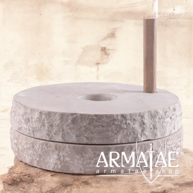 Handdrehmühle aus Stein auf https://armatae.shop Handdrehmühle aus Stein auf https://armatae.shop