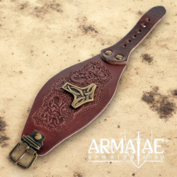 Leder Armband "Mjölnir" auf https://armatae.shop Leder Armband "Mjölnir" auf https://armatae.shop