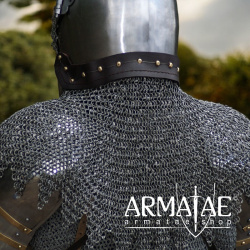 Kettenbrünne aus Federstahl, ID 8mm, unbehandelt mit Leder auf https://armatae.shop Kettenbrünne aus Federstahl, ID 8mm, unbehandelt mit Leder auf https://armatae.shop