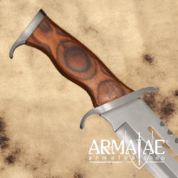Das Rambo III Deluxe Messer auf https://armatae.shop Das Rambo III Deluxe Messer auf https://armatae.shop