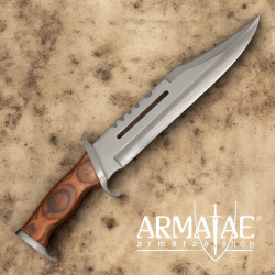 Das Rambo III Deluxe Messer auf https://armatae.shop Das Rambo III Deluxe Messer auf https://armatae.shop