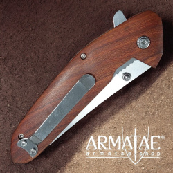 Einhand-Taschenmesser mit Flipper auf https://armatae.shop Einhand-Taschenmesser mit Flipper auf https://armatae.shop