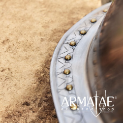 Mittelalterlicher Brustpanzer, Harnisch mit Gravierungen, Stahl auf https://armatae.shop Mittelalterlicher Brustpanzer, Harnisch mit Gravierungen, Stahl auf https://armatae.shop