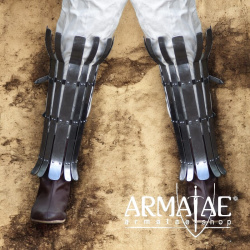 Ein Stück Wikinger Beinschiene, 2 mm Stahl auf https://armatae.shop Ein Stück Wikinger Beinschiene, 2 mm Stahl auf https://armatae.shop