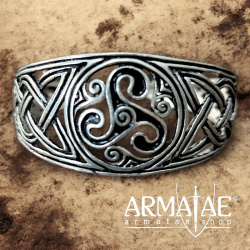 Keltischer Armreif versilbert auf https://armatae.shop Keltischer Armreif versilbert auf https://armatae.shop