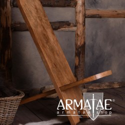 Massiver Steckstuhl aus ganzen Holzbohlen auf https://armatae.shop Massiver Steckstuhl aus ganzen Holzbohlen auf https://armatae.shop