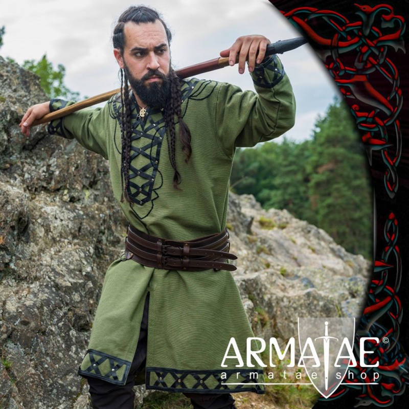 Armatae.shop Tunika Erik mit Leder Grün ALC-8149g 1 von Leonardo Carbone Armatae.shop Tunika Erik mit Leder Grün ALC-8149g 1 von Leonardo Carbone