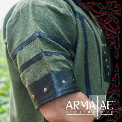 Armatae.shop Tunika Rollo mit Leder GrĂĽn 8257g 4 von Leonardo Carbone Armatae.shop Tunika Rollo mit Leder GrĂĽn 8257g 4 von Leonardo Carbone